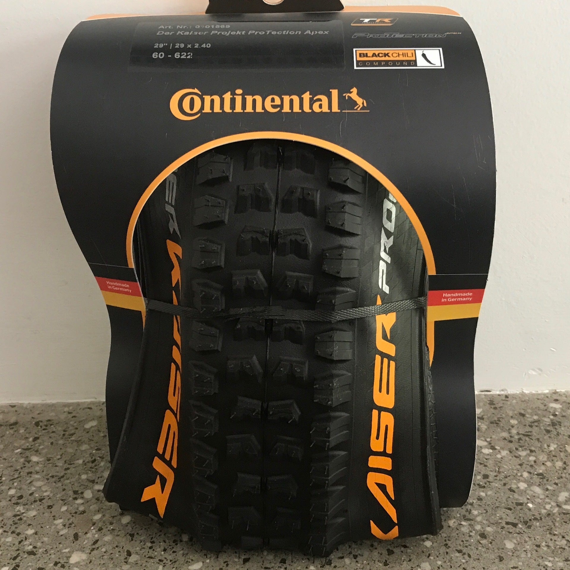 Continental Der Kaiser 29 inch tyre